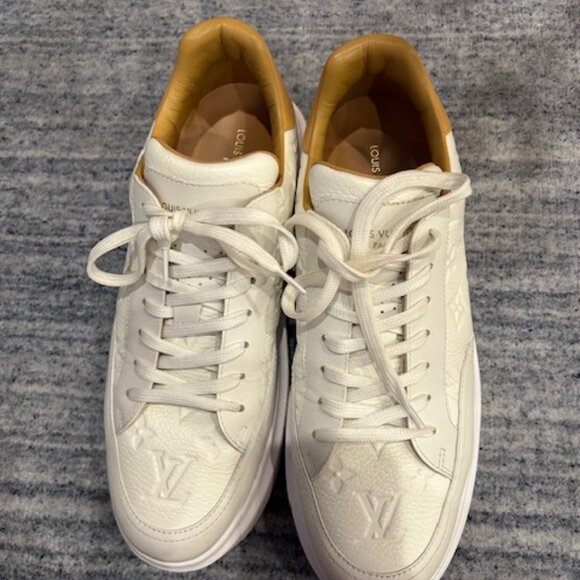 Louis Vuitton Sneakers - Picture 6 of 10